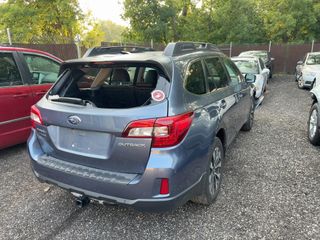2016 Subaru Outback 2.5i Limited - Exterior Rear Right Corner Image